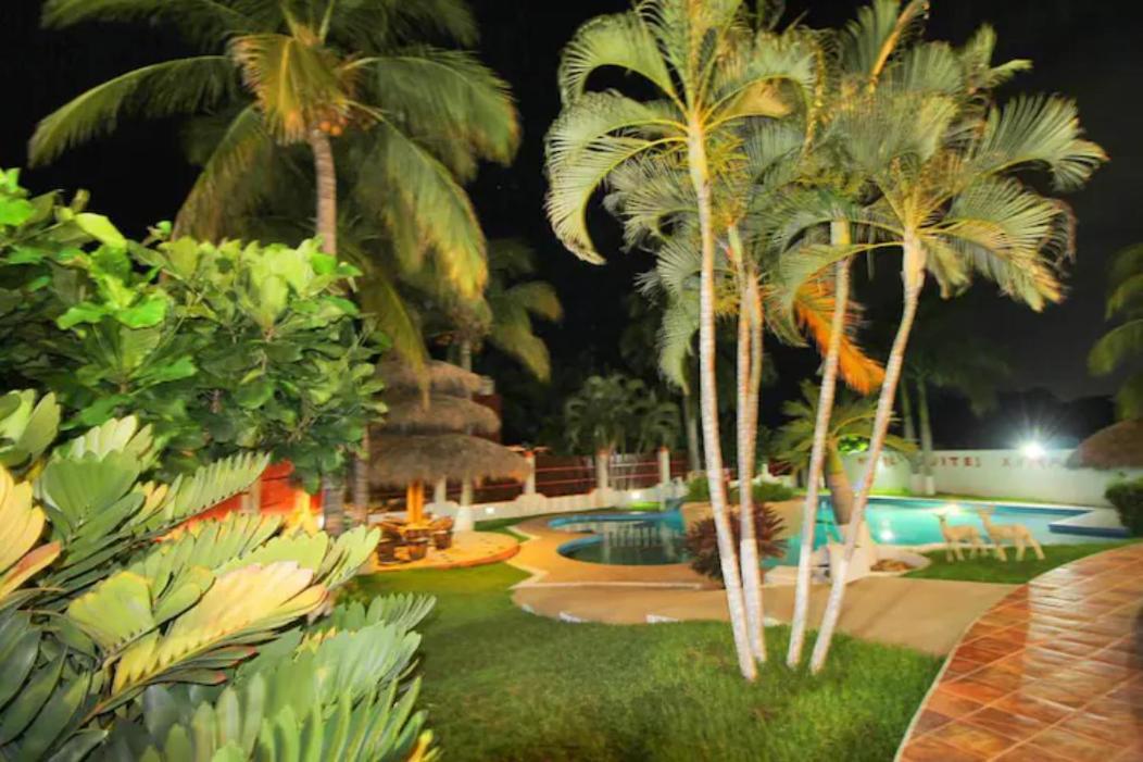 Suites Ximajo Brisas de Zicatela Exteriör bild